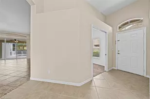 8471 Ibis Cove Cir, Naples, FL 34119 - Photo 5