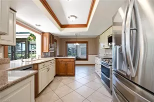 120 Fleur De Lis Ln, Naples, FL 34112 - Photo 9