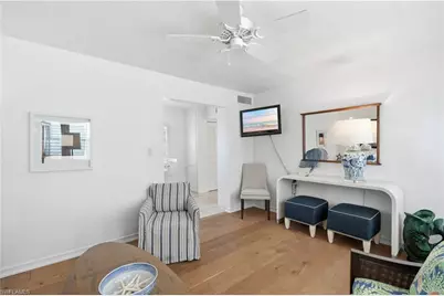 285 8th Ave S #285, Naples, FL 34102 - Photo 5