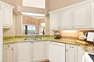 2671 Citrus Lake Dr, Naples, FL 34109 - Photo 15