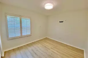 1096 Woodshire Ln, Naples, FL 34105 - Photo 17