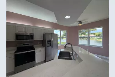 359 Dover Pl #101, Naples, FL 34104 - Photo 7