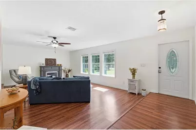 505 Thompson Ave, Lehigh Acres, FL 33972 - Photo 5