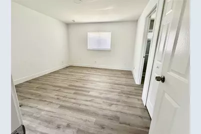 305-307 Homer Ave S, Lehigh Acres, FL 33973 - Photo 5