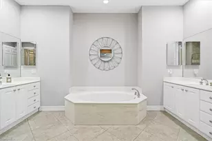 3695 Montreux Ln, Naples, FL 34114 - Photo 15