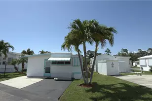 16 Jade Dr, Naples, FL 34114 - Photo 1