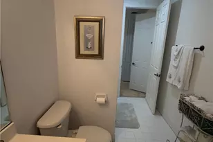 1305 Mariposa Cir, Naples, FL 34105 - Photo 7