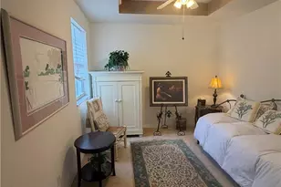 1305 Mariposa Cir, Naples, FL 34105 - Photo 3