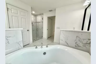 915 Edison Ave, Lehigh Acres, FL 33972 - Photo 7