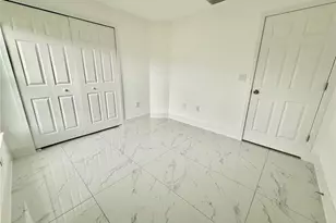 915 Edison Ave, Lehigh Acres, FL 33972 - Photo 3