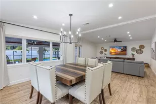 1300 Hilltop Dr, Naples, FL 34103 - Photo 11