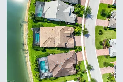 7759 Winding Cypress Dr, Naples, FL 34114 - Photo 37
