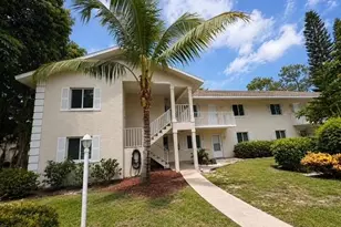 240 Timber Lake Cir, Naples, FL 34104 - Photo 17