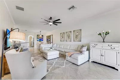 1427 Oceania Dr S, Naples, FL 34113 - Photo 9