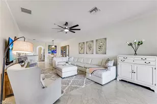 1427 Oceania Dr S, Naples, FL 34113 - Photo 9