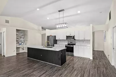 2511 20th St SW, Lehigh Acres, FL 33976 - Photo 11