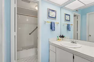 3816 Snowflake Ln, Naples, FL 34112 - Photo 17