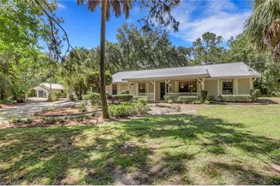 3110 10th Ave SE, Naples, FL 34117 - Photo 3