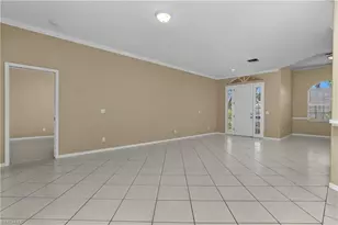 11082 Lakeland Cir, Fort Myers, FL 33913 - Photo 7