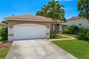 11082 Lakeland Cir, Fort Myers, FL 33913 - Photo 3