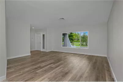 6350 Painted Leaf Ln, Naples, FL 34116 - Photo 7