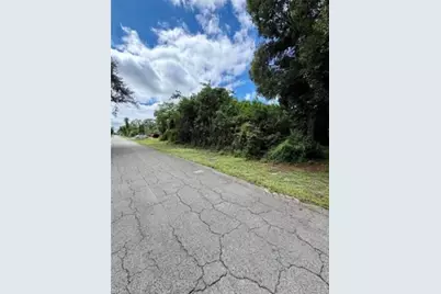 321 Jackson Ave, Lehigh Acres, FL 33936 - Photo 7