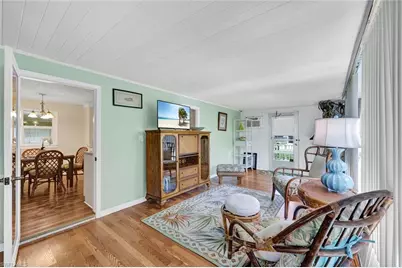 522 Menton Ln, Naples, FL 34112 - Photo 11