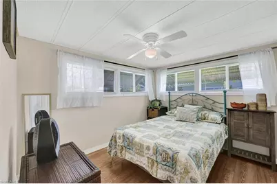 522 Menton Ln, Naples, FL 34112 - Photo 15