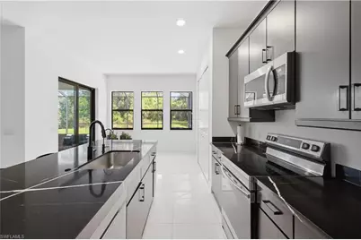 829 16th Ave SW, Naples, FL 34117 - Photo 13