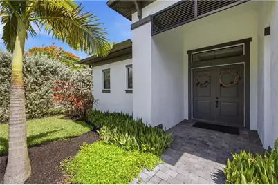 829 16th Ave SW, Naples, FL 34117 - Photo 3