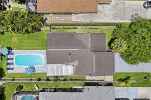 764 94th Ave N, Naples, FL 34108 - Photo 5