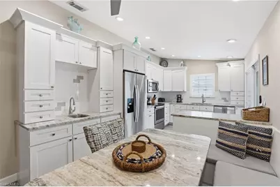 764 94th Ave N, Naples, FL 34108 - Photo 17