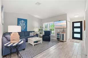764 94th Ave N, Naples, FL 34108 - Photo 11