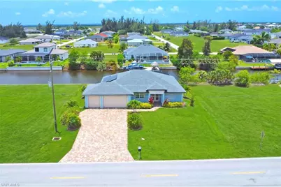 2422 Old Burnt Store Rd N, Cape Coral, FL 33993 - Photo 11