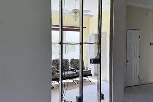 3515 Grand Cypress Ct, Naples, FL 34119 - Photo 5