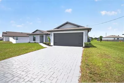 177 Blackstone Dr, Fort Myers, FL 33913 - Photo 3