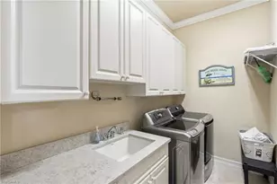 1621 Almeria Ct, Marco Island, FL 34145 - Photo 31