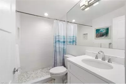 2180 Harbor Ln, Naples, FL 34104 - Photo 23