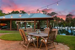 2180 Harbor Ln, Naples, FL 34104 - Photo 37