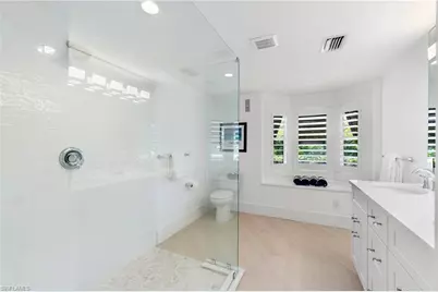 2180 Harbor Ln, Naples, FL 34104 - Photo 19