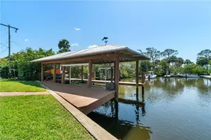 2180 Harbor Ln, Naples, FL 34104 - Photo 27