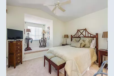 8405 Excalibur Cir #D9, Naples, FL 34108 - Photo 11