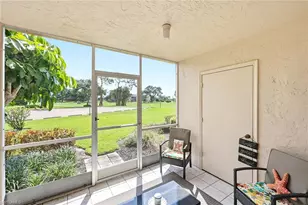 1075 Foxfire Ln, Naples, FL 34104 - Photo 15