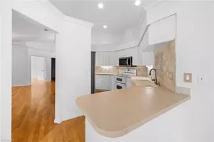 3157 Carriage Cir, Naples, FL 34105 - Photo 11