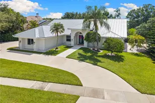 245 Monterey Dr, Naples, FL 34119 - Photo 3