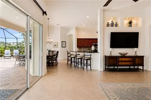 8263 Potomac Ln, Naples, FL 34104 - Photo 19