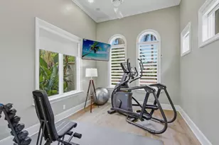 9758 Niblick Ln, Naples, FL 34108 - Photo 27