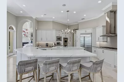 9758 Niblick Ln, Naples, FL 34108 - Photo 17