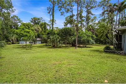 330 Wilson Blvd S, Naples, FL 34117 - Photo 5