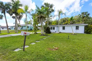 159 5th St, Naples, FL 34113 - Photo 3